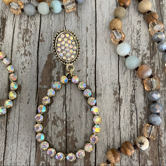 Natural stone beaded necklace and earring combo - Picture 4 of 5